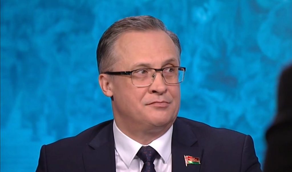 Андрей Савиных
